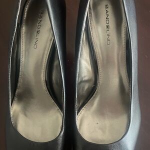 Bandolino Classic Black Heels